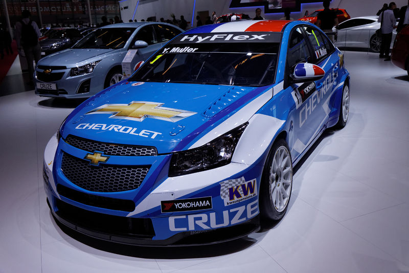 Soubor:Chevrolet Cruze WTCC - Mondial de l'Automobile de Paris 2012 - 005.jpg