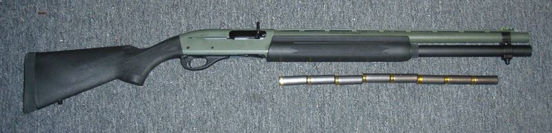 Soubor:Remington 1100 Tactical 8 Rounds.jpg