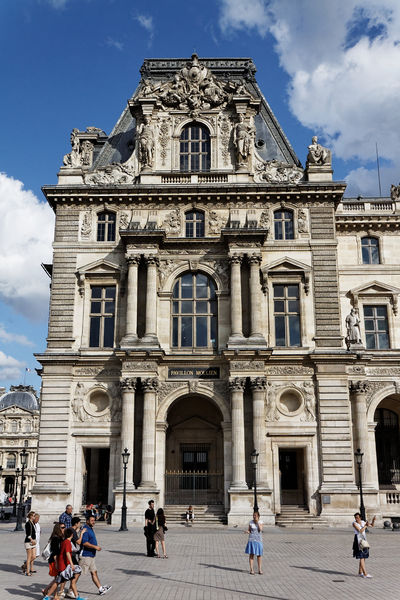 Soubor:Paris - Palais du Louvre - PA00085992 - 1325.jpg