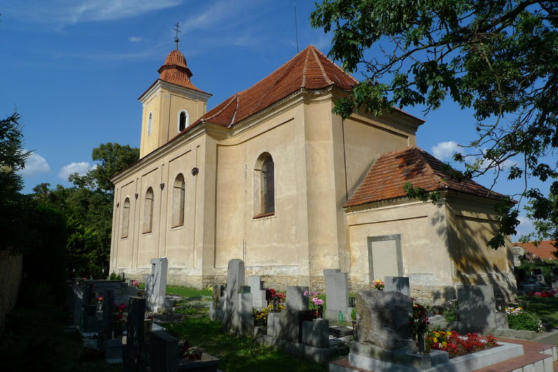 Soubor:Vysehorovice kostel.JPG