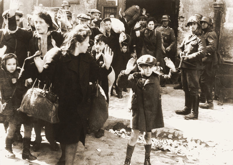 Soubor:Stroop Report - Warsaw Ghetto Uprising 06b.jpg