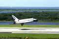 Atlantis STS-112 landing.jpg