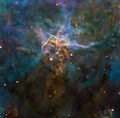 Wide view of HH 901 and HH 902 in the Carina nebula (captured by the Hubble Space Telescope).jpg