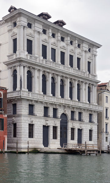 Soubor:Palazzo Corner della Regina sul Canal Grande.jpg