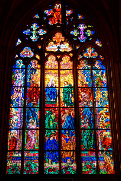 Soubor:Czech-03772-Pentecost Window-DJFlickr.jpg