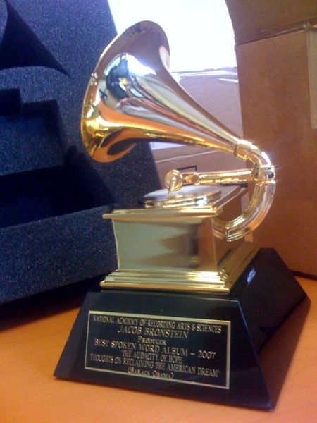 Soubor:Grammy.jpg