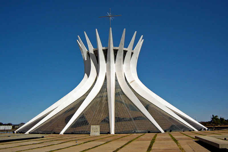 Soubor:Brasilia Catedral 08 2005 03.jpg