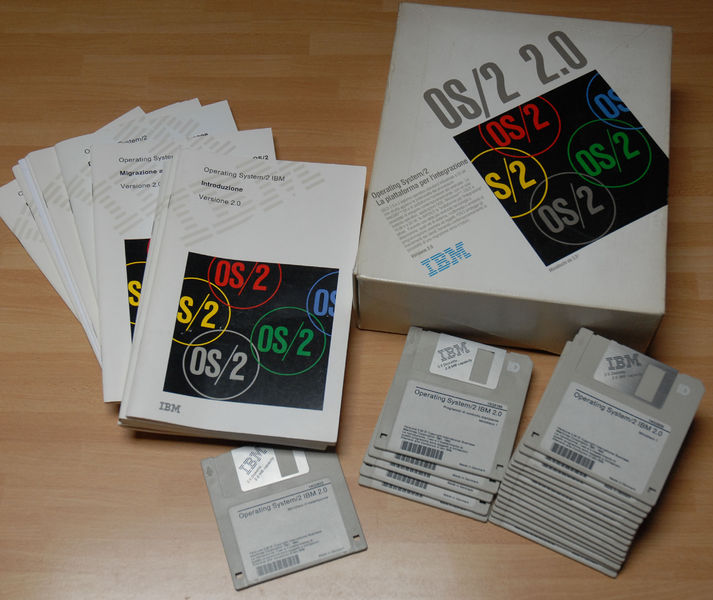 Soubor:IBM OS2 2.0 - 2008.jpg