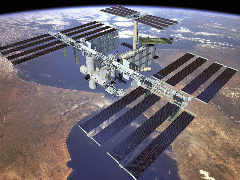 Soubor:ISS solar arrays.jpg