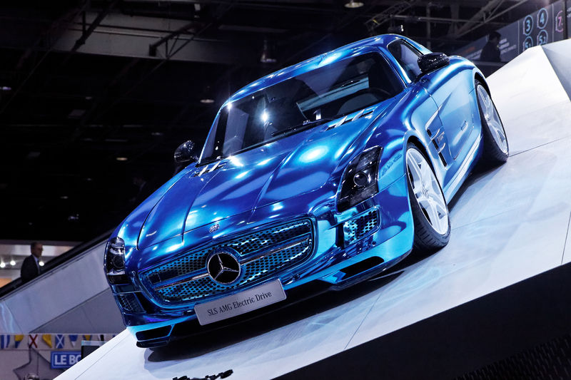 Soubor:Mercedes - SLS AMG Electric drive - Mondial de l'Automobile de Paris 2012 - 003.jpg