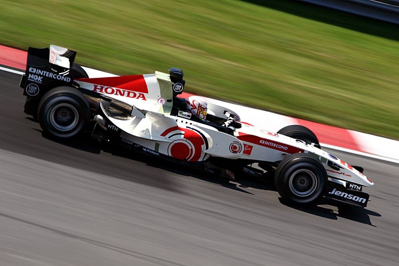 Soubor:Jenson Button 2006 Canada.jpg