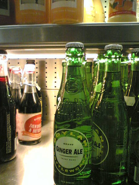 Soubor:Ginger ale bottles.jpg