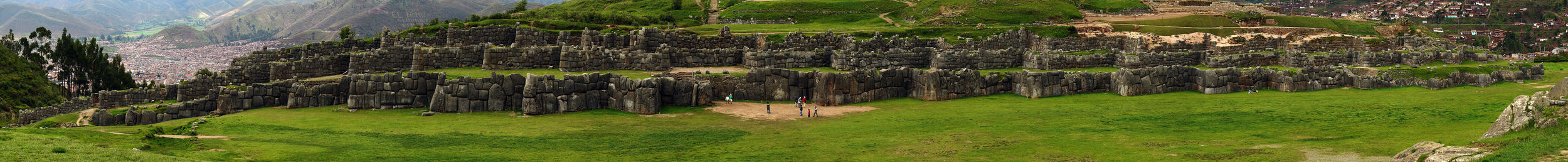 Ruiny pevnosti Sacsayhuamán