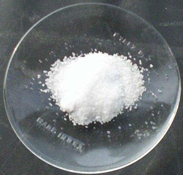 Soubor:Lithium chloride.jpg