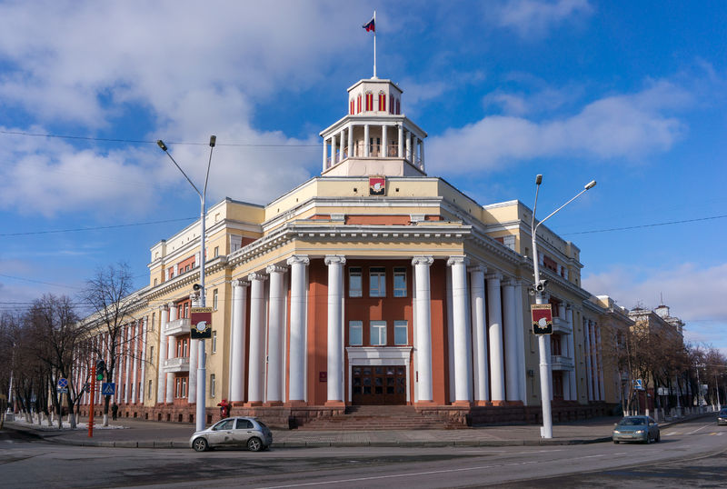 Soubor:Мэрия города Кемерово.jpg