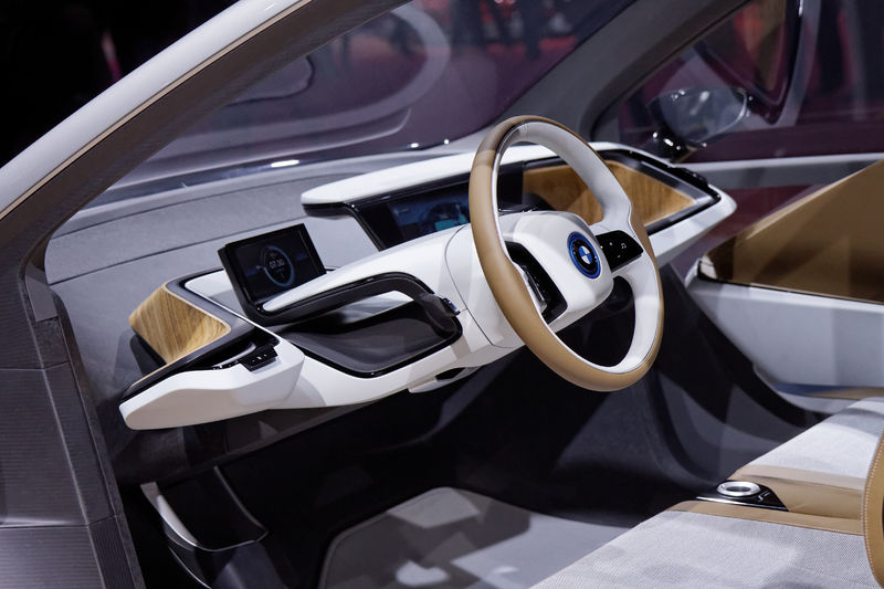 Soubor:BMW I3 Concept - Mondial de l'Automobile de Paris 2012 - 003.jpg