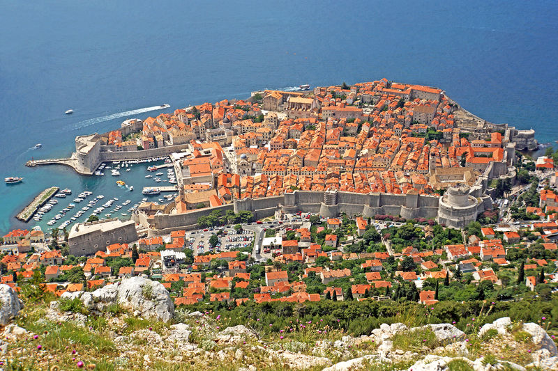 Soubor:Croatia-01776-Old Town from the Top.jpg
