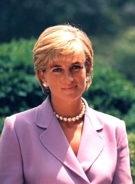 Soubor:Diana, Princess of Wales 1997 (2).jpg
