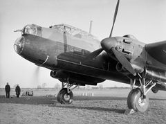 Avro Manchester Mk I of No. 207 Squadron RAF at Waddington, Lincolnshire, 12 September 1941. CH3879.jpg