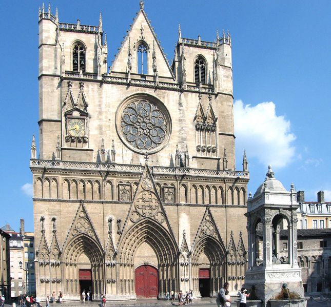 Soubor:Cathedrale-saint-jean.jpg
