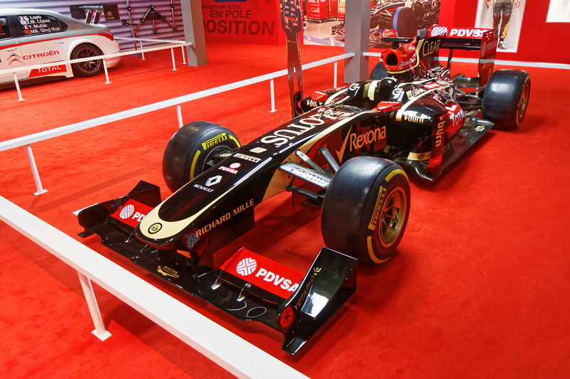Soubor:Lotus F1 - Mondial de l'Automobile de Paris 2014 - 004.jpg