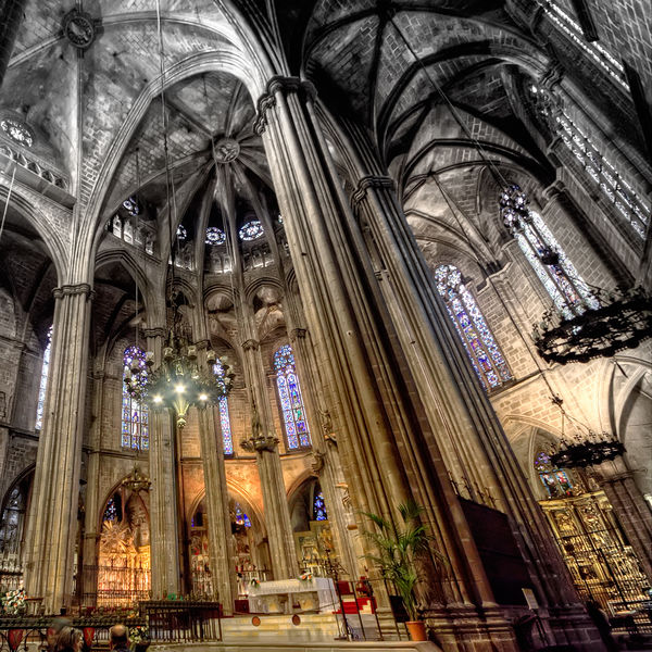 Soubor:Cathedral of Santa Eulalia HDR.jpg