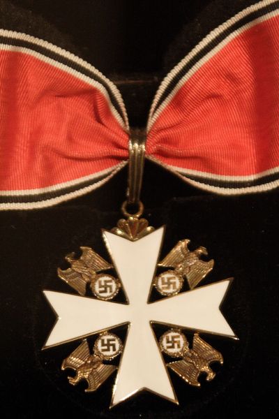 Soubor:Service Cross of the German Eagle.JPG