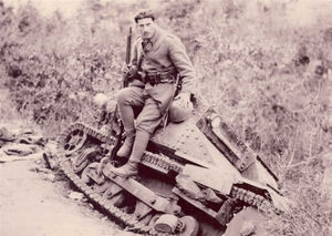 Greek soldier Kalpaki 1940.jpg