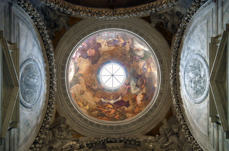 Soubor:Cappella Sagredo of San Francesco della Vigna (Venice) Soffittos affrescato.jpg