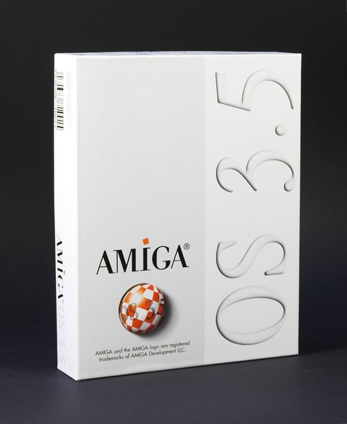 Soubor:AmigaOS 3.5 Box.jpg
