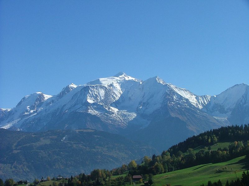 Soubor:Mont Blanc oct 2004.JPG