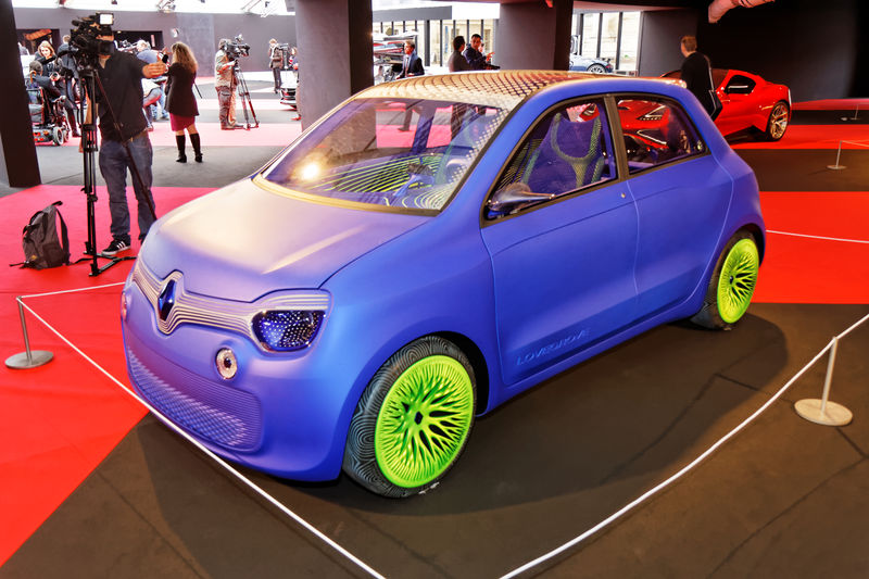 Soubor:Festival automobile international 2014 - Renault Twin'Z - 002.jpg