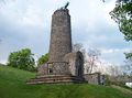 Chlumec, rakouský pomník bitvy 1813 (02).jpg