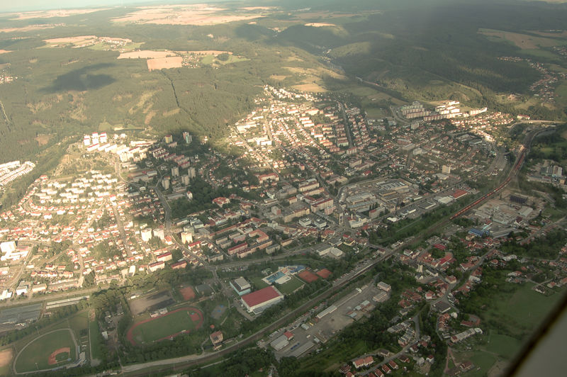 Soubor:Blansko (letecký snímek 2).jpg