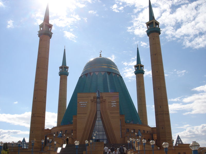 Soubor:Центральная мечеть Павлодара.JPG