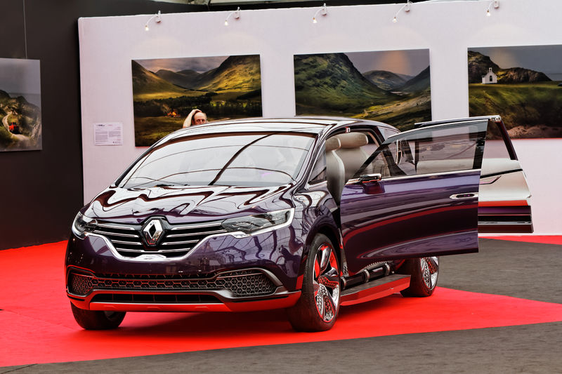 Soubor:Festival automobile international 2014 - Renault Initiale Paris - 012.jpg