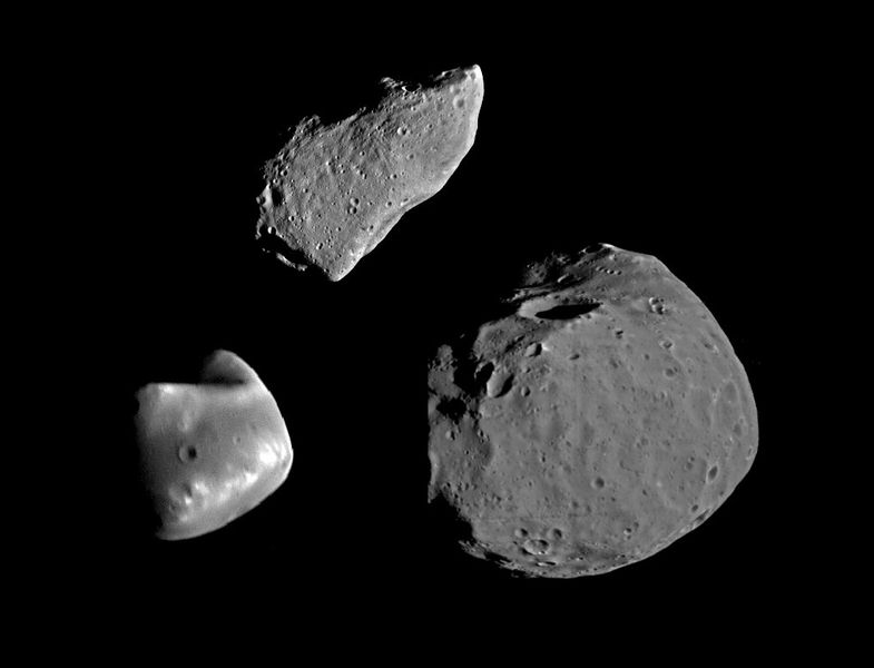 Soubor:Gaspra Deimos and Phobos.jpg