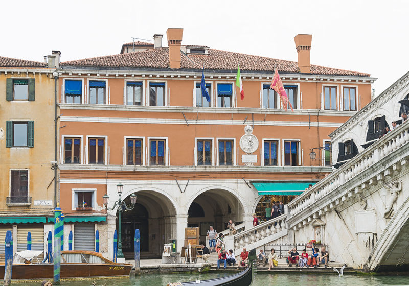 Soubor:Palazzo dei Dieci Savi (Venice).jpg