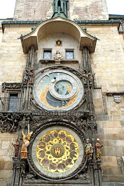 Soubor:Czech-03895-Astronomical Clock-DJFlickr.jpg