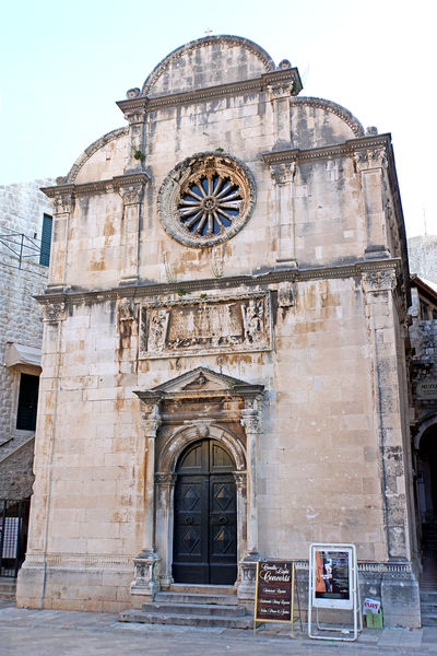 Soubor:Croatia-01646-Church of Holy Savior-DJFlickr.jpg