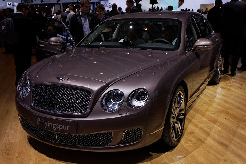 Soubor:Bentley - Flying Spur - Mondial de l'Automobile de Paris 2012 - 204.jpg