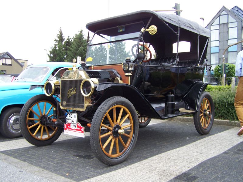 Soubor:Ford Modell T - 1914 -01- 19.08.07.jpg