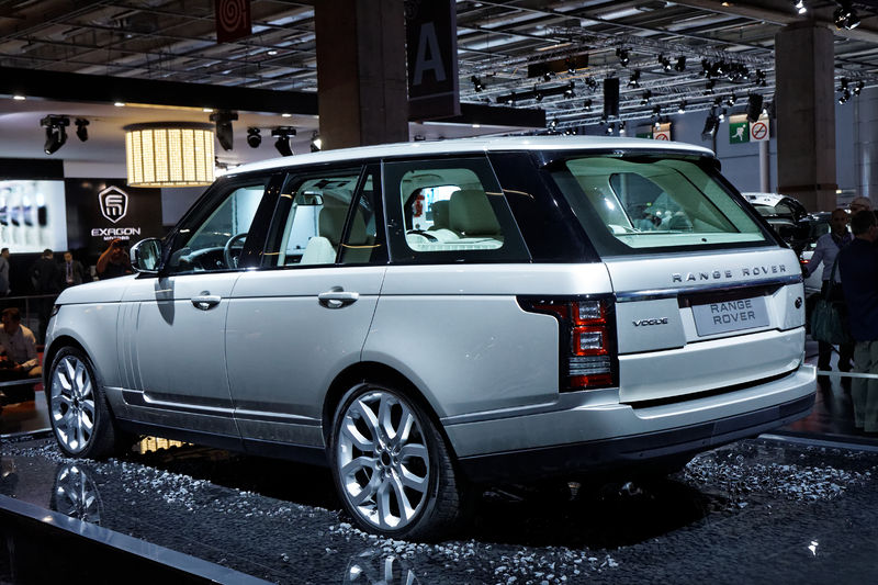 Soubor:Land Rover - Range Rover - Mondial de l'Automobile de Paris 2012 - 002.jpg