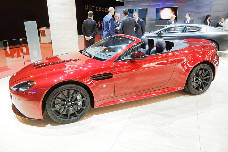 Soubor:Aston Martin V12 Vantage S - Mondial de l'Automobile de Paris 2014 - 001.jpg