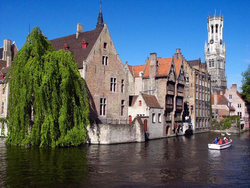 Soubor:Brugge-CanalRozenhoedkaai.JPG