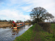 Canal boat in winter - geograph.org.uk - 344555.jpg