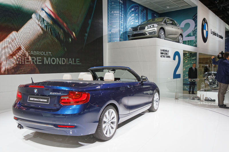 Soubor:BMW Serie 2 Cabriolet - Mondial de l'Automobile de Paris 2014 - 007.jpg