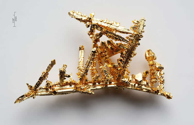 Soubor:Gold-crystals.jpg
