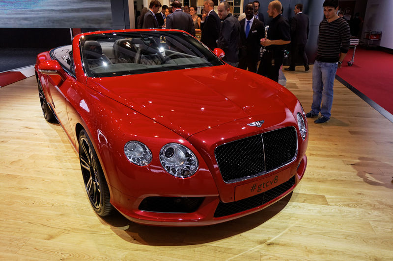 Soubor:Bentley - GTC V8 - Mondial de l'Automobile de Paris 2012 - 203.jpg