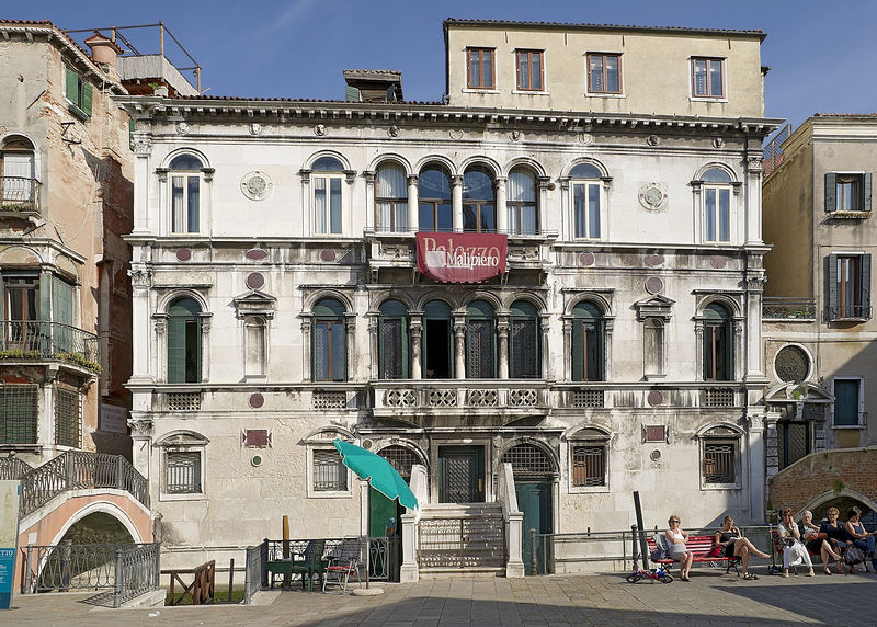 Soubor:Campo Santa Maria Formosa - Palazzo Malipiero-Trevisan.jpg